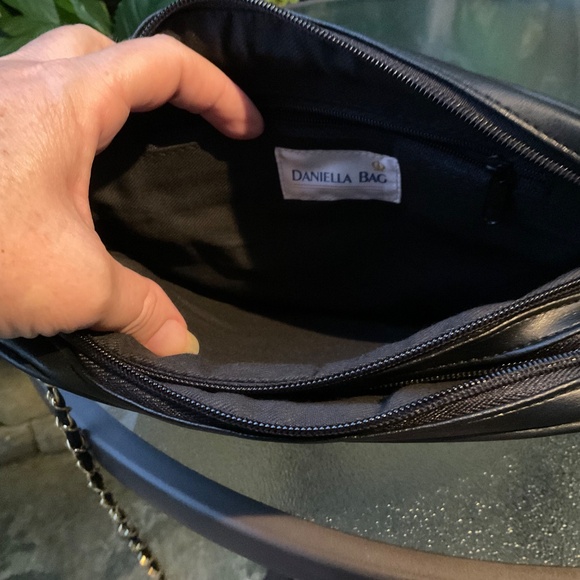 VTG Daniella Leather Quilted Beaded Purse With Gold/Leather Chain - Picture 5 of 6